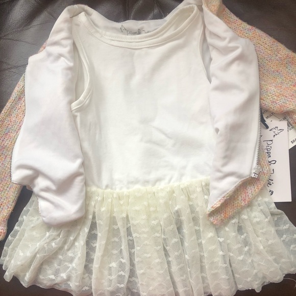 🧡Brand new with tags🧡 2 piece sweater with tank - Picture 2 of 8